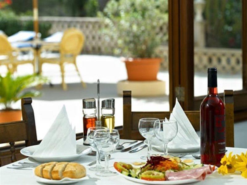 Hotel Condemar Santanyí Extérieur photo